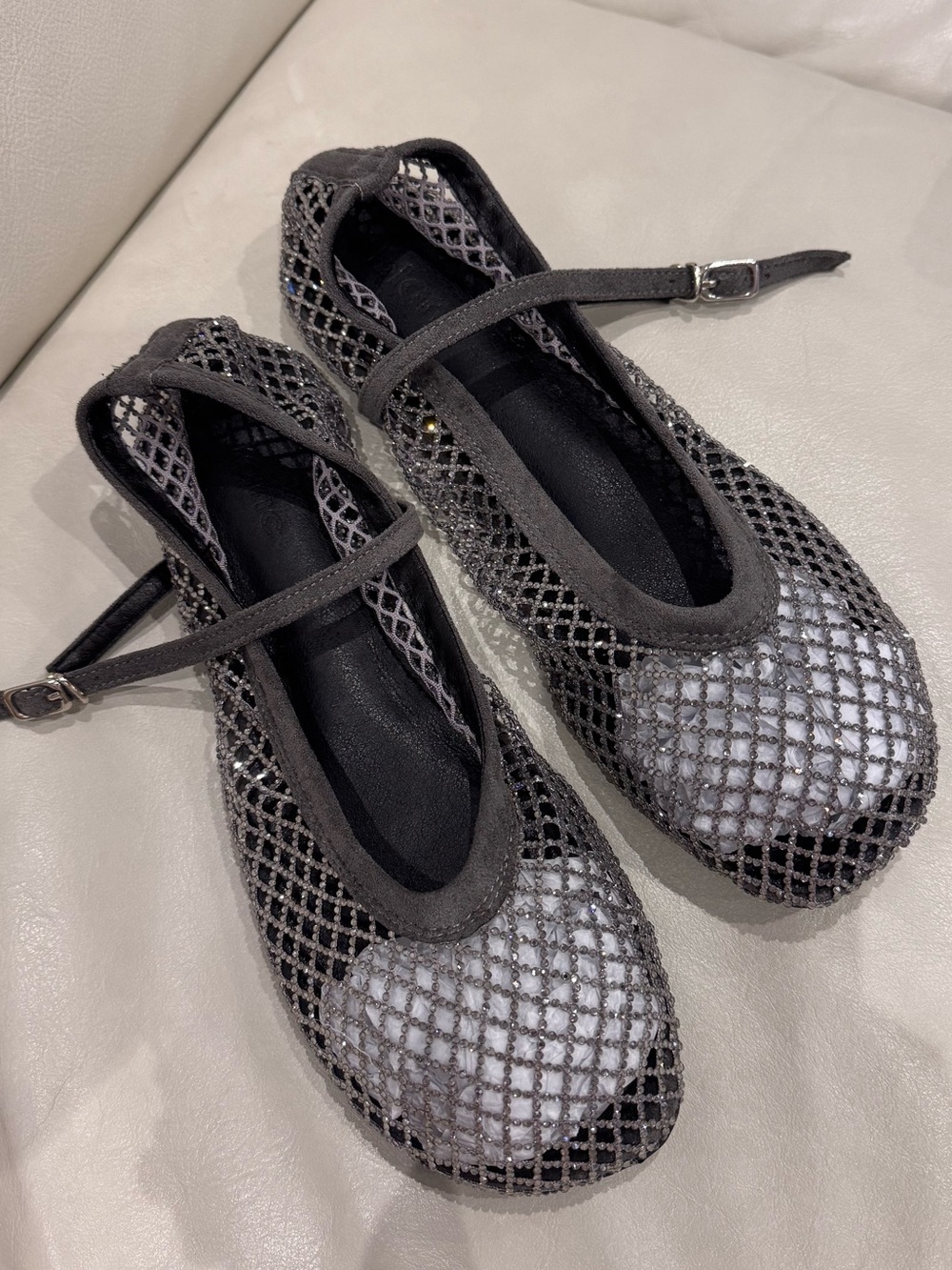 [NWOT] Women’s Grey Mesh Mary Jane Flats with Sparkles